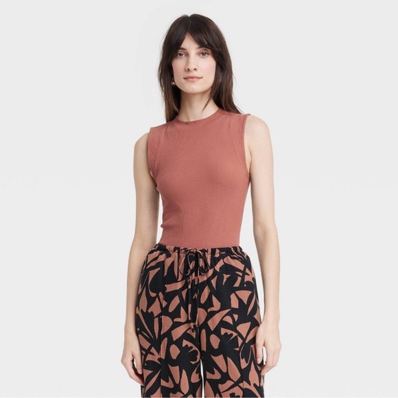 NWT Women's Slim Fit Muscle Tank Top - A New Day Brown XL - Picture 1 of 6